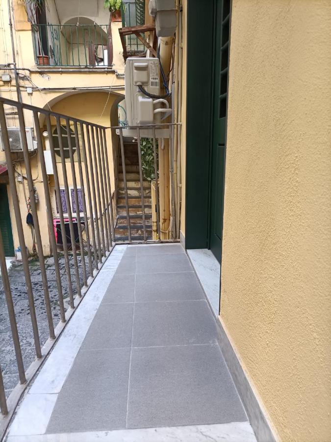 Casa Degli Scalzi 43 Apartman Nápoly Kültér fotó